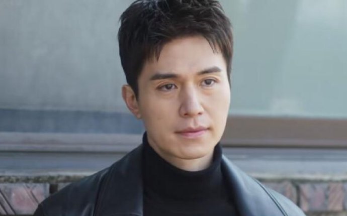李栋旭新剧状态被吐槽李栋旭状态老了好多  李栋旭新剧亮相，却遭观众吐槽状态不佳，