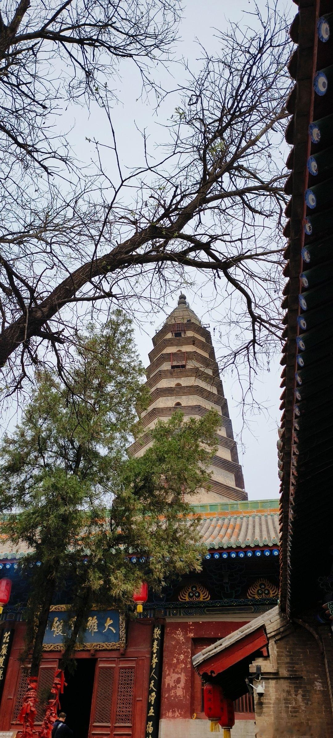 山西运城  新绛县​龙兴寺塔 ​​​