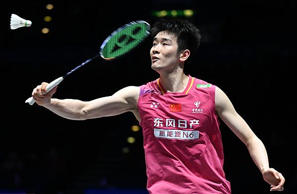 李诗沣韩悦亚锦赛爆冷出局
 
4月8日，2026亚洲羽毛球锦标赛在宁波进入第二天