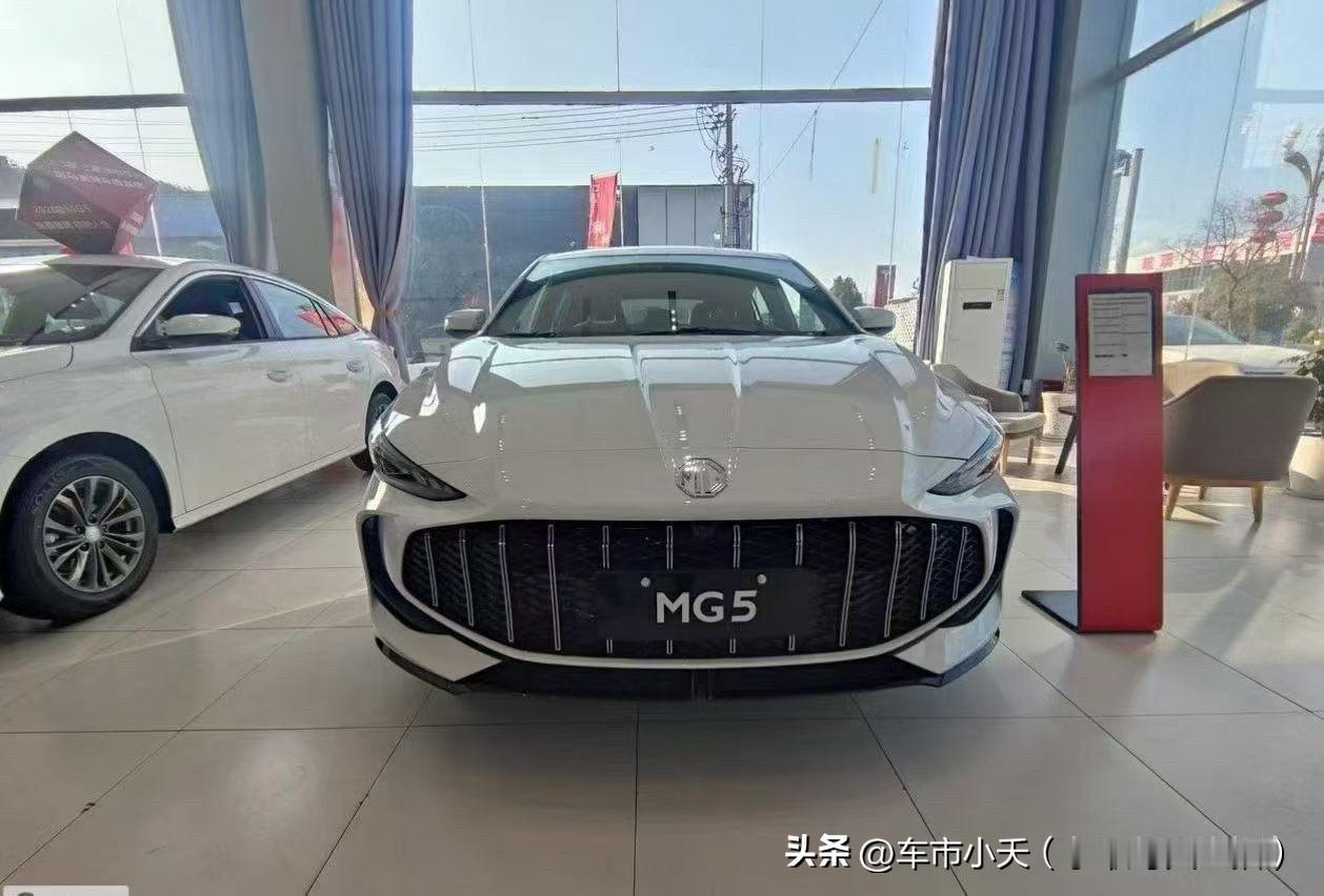 名爵这车大概是绝无仅有的，去年国内只卖了十几万辆，但是国外卖了接近60万辆。大多