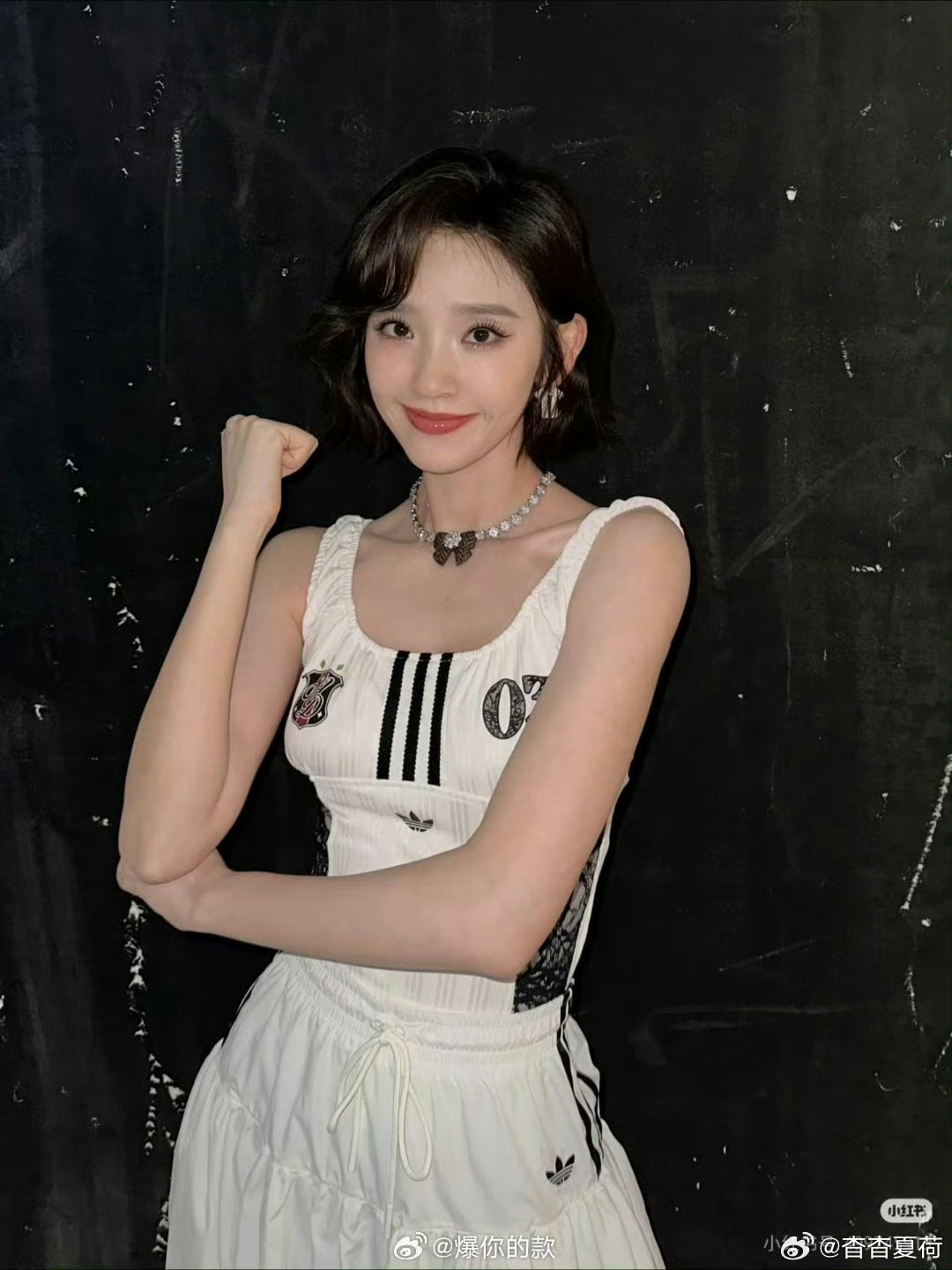 唐艺昕演我看世界杯 唐艺昕真情实感追完整场世界杯，不端明星身段随心流露情绪，局势