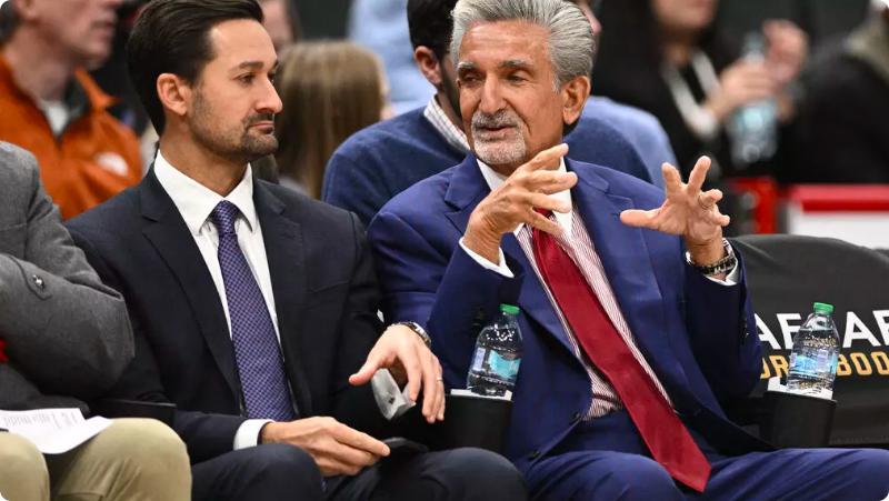 美议员致函 NBA 奇才队老板 要求终止与上五角大楼清单的阿里巴巴商业关系

华