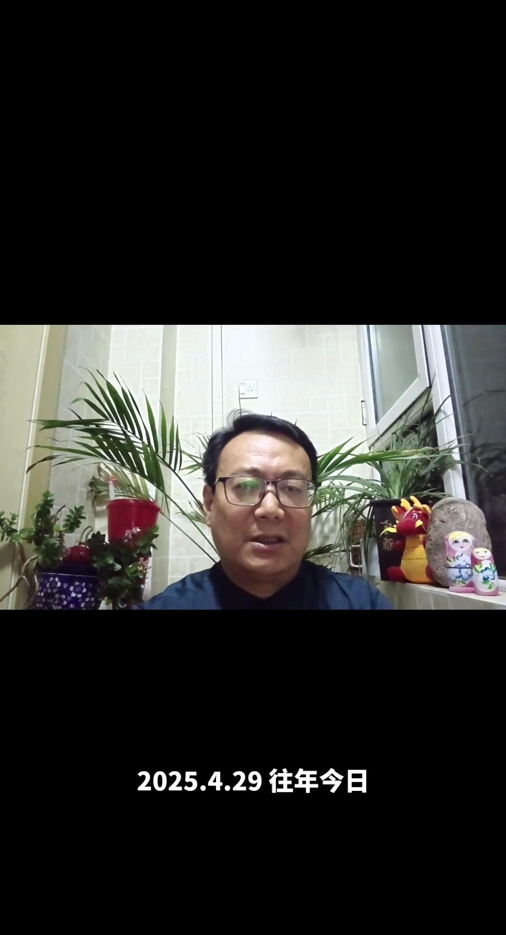 郑州新规被赞史上最严养狗红线，规范遛狗行为，保护路人安全。

1️⃣**治理痛点