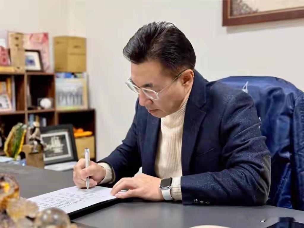 54%民调又如何？江启臣终究还是低头签了字，这纸提名协议，说穿了就是郑丽文立规之