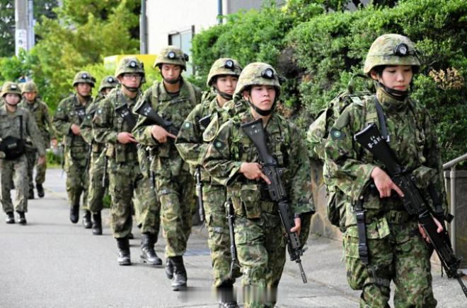 兵器影像 自卫队军衔“国际化”改名遇阻，自民党内反对声浪四起旨在将自卫队军衔名称