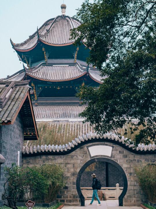 地铁直达，成都不花钱可以逛一天的宏伟古建