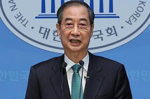 求刑 15 年！韩德洙再被起诉，韩国检方追责多名前官员，戒严案审理将宣判。

就