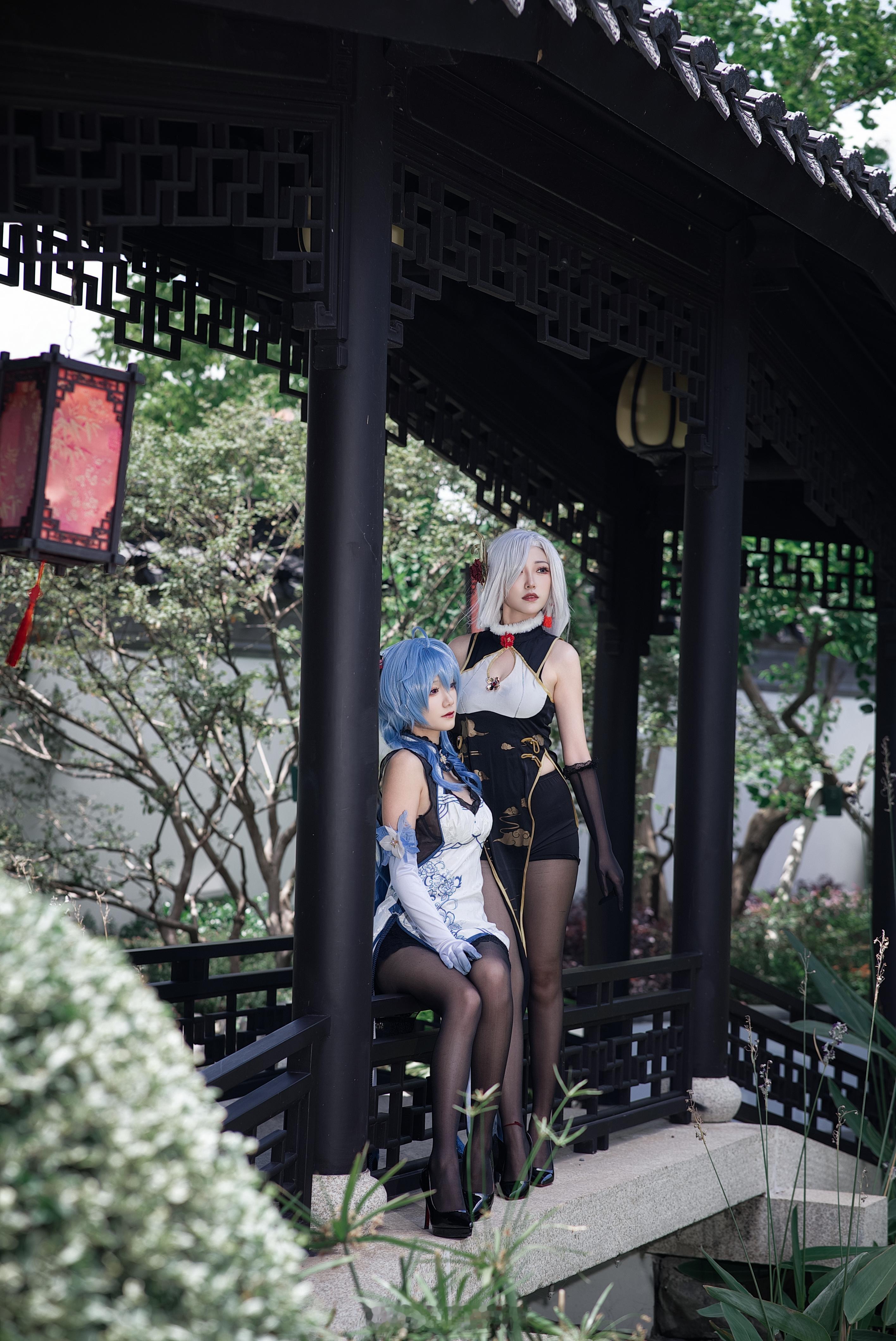 #原神[超话]##cosplay# 璃月的美人就是很适合旗袍呢~甘雨申鹤摄影​​