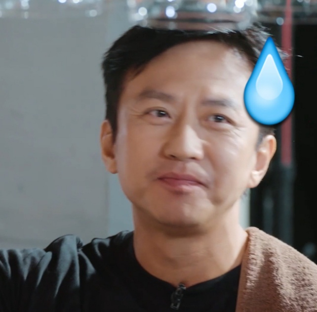 邓超喊话孙俪告状 邓超被说看起来比同岁的吴克群老，直接祺贵人上身，隔空向孙俪告状