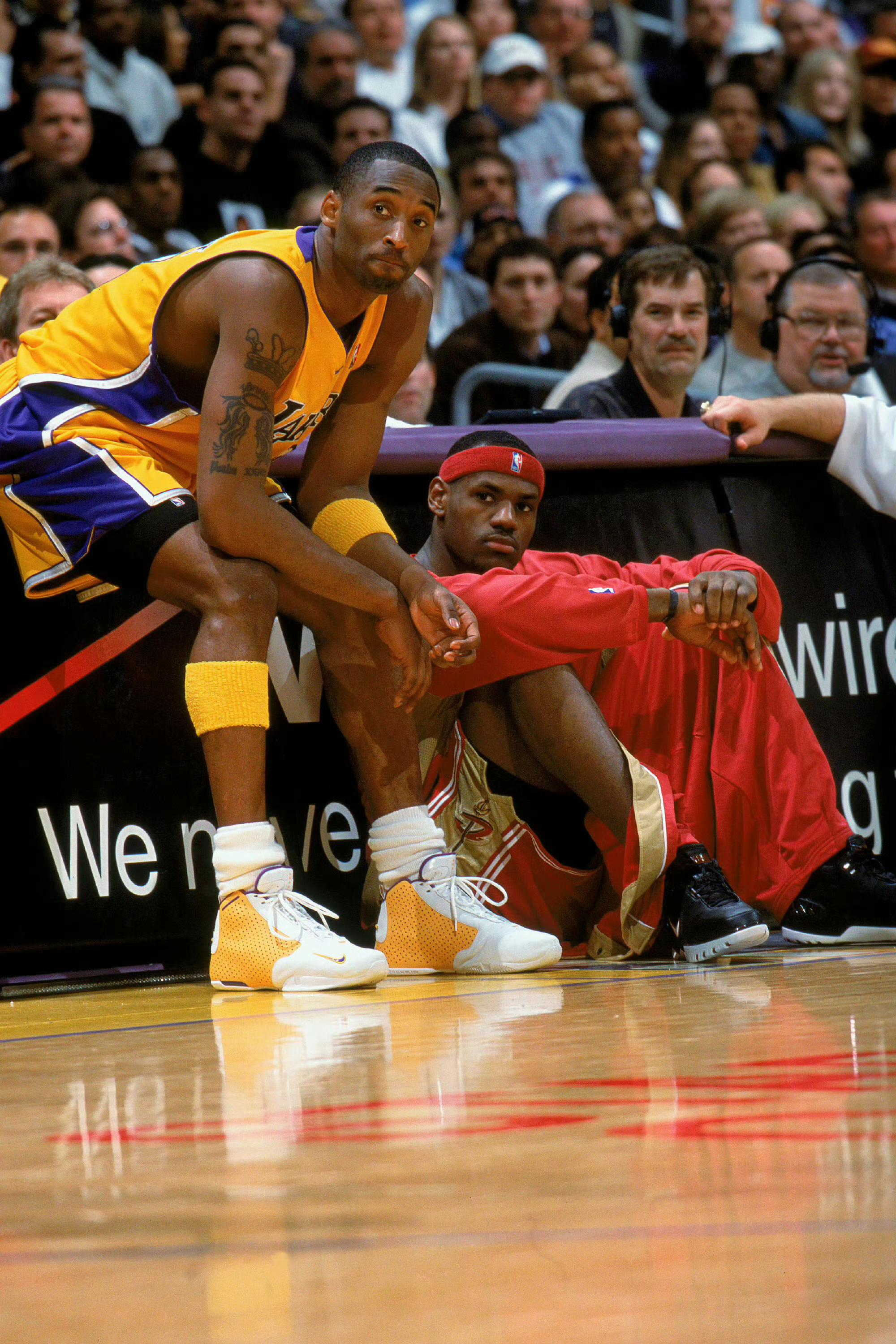 21年前的今天, Mamba Forever🖤科比詹姆斯首次对决22周年詹姆斯