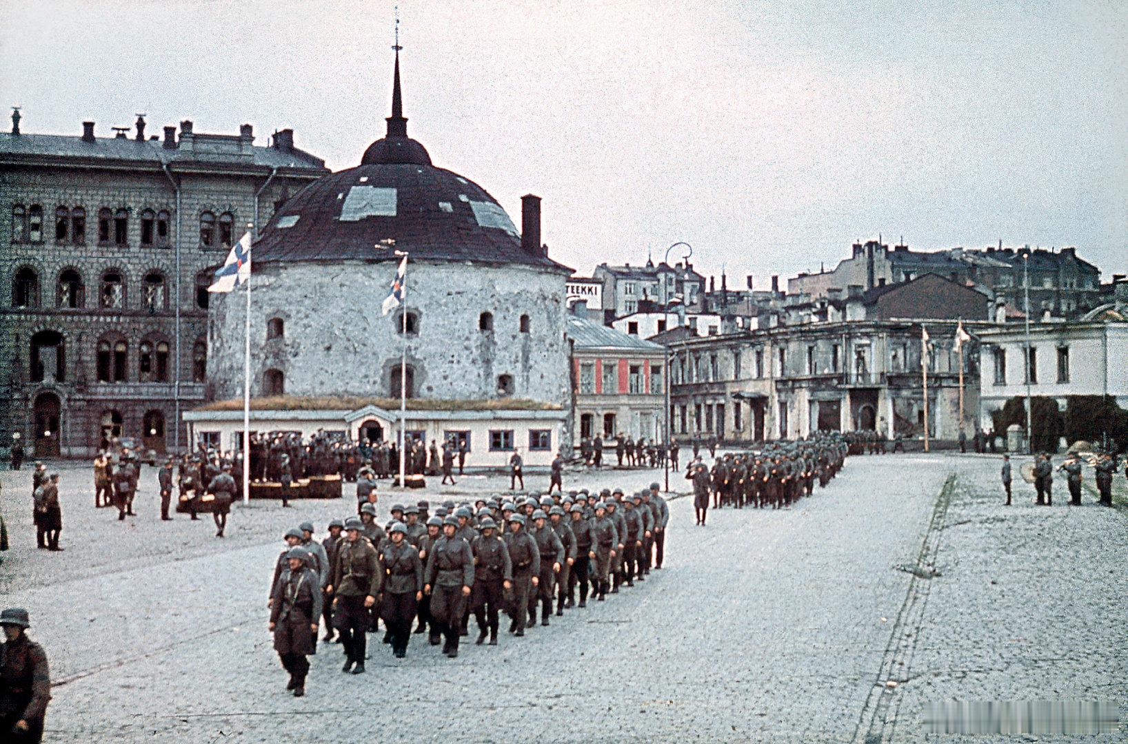 历史知识 老照片 1941年8月31日，芬兰在继续战争中与德国结盟并夺回了此前冬