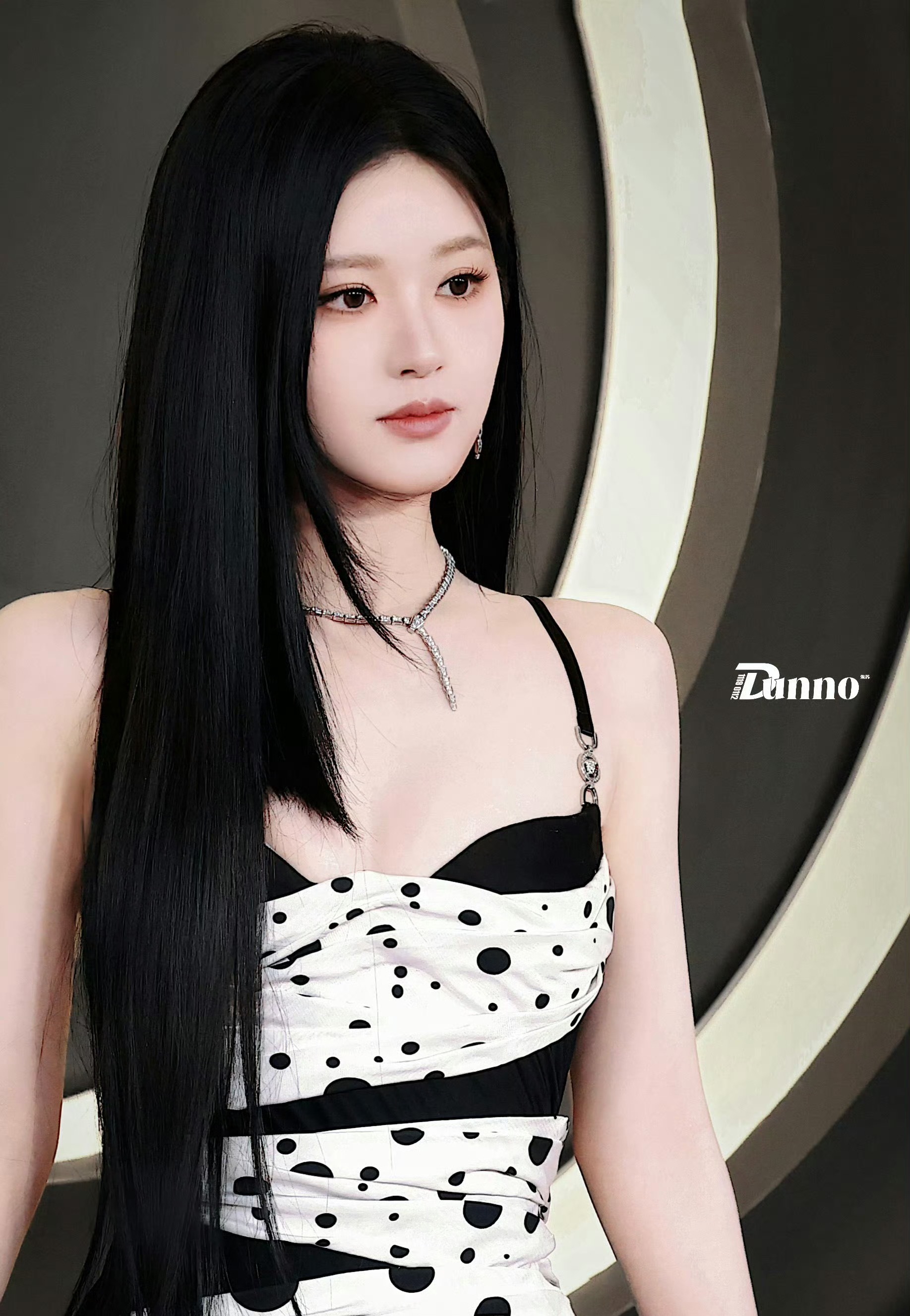 朱志鑫苏新皓CP站姐发了鱼香肉丝虞书欣和赵露思 