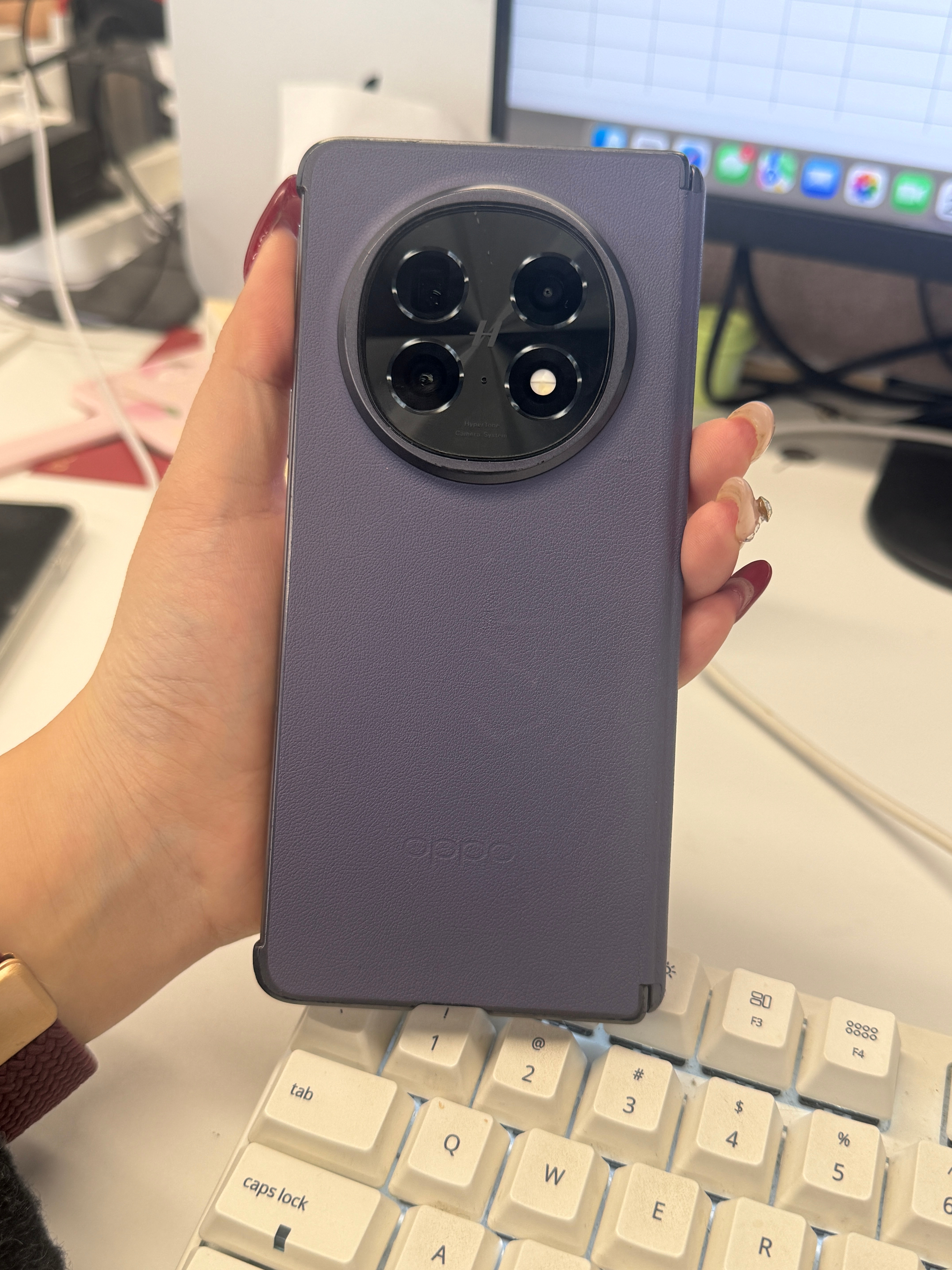 刚刚看到这次OPPO Find N6还有手写笔，难道我的N5要退休了…… 