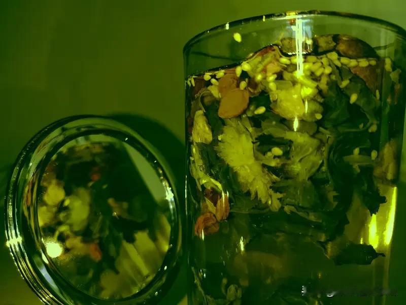 萎缩C3没任何难受，代茶饮踩坑亲身教训

笔者ahwwxbh
 
查出萎缩性胃炎
