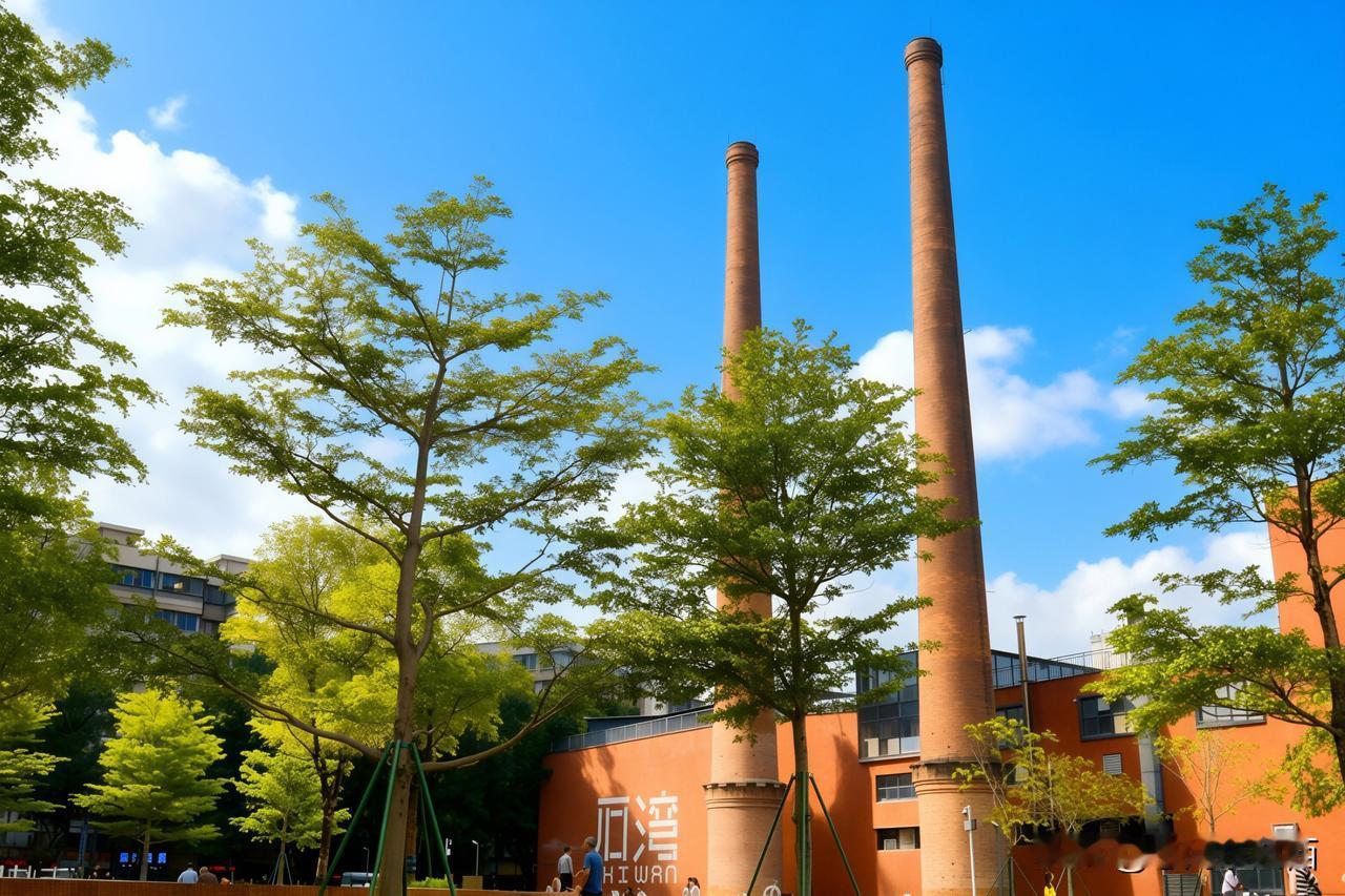 漫步东平河畔，碧水如练，航船静渡，大桥如虹。
   眼前是古灶陶韵公园的红砖地标