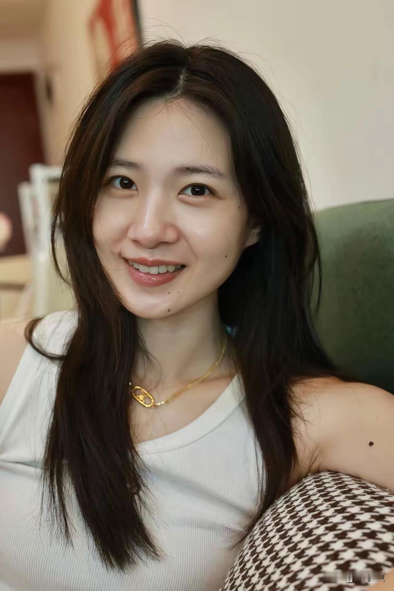 用一句话说出幸福是什么幸福是内心的平静，不被外界的喧嚣所干扰