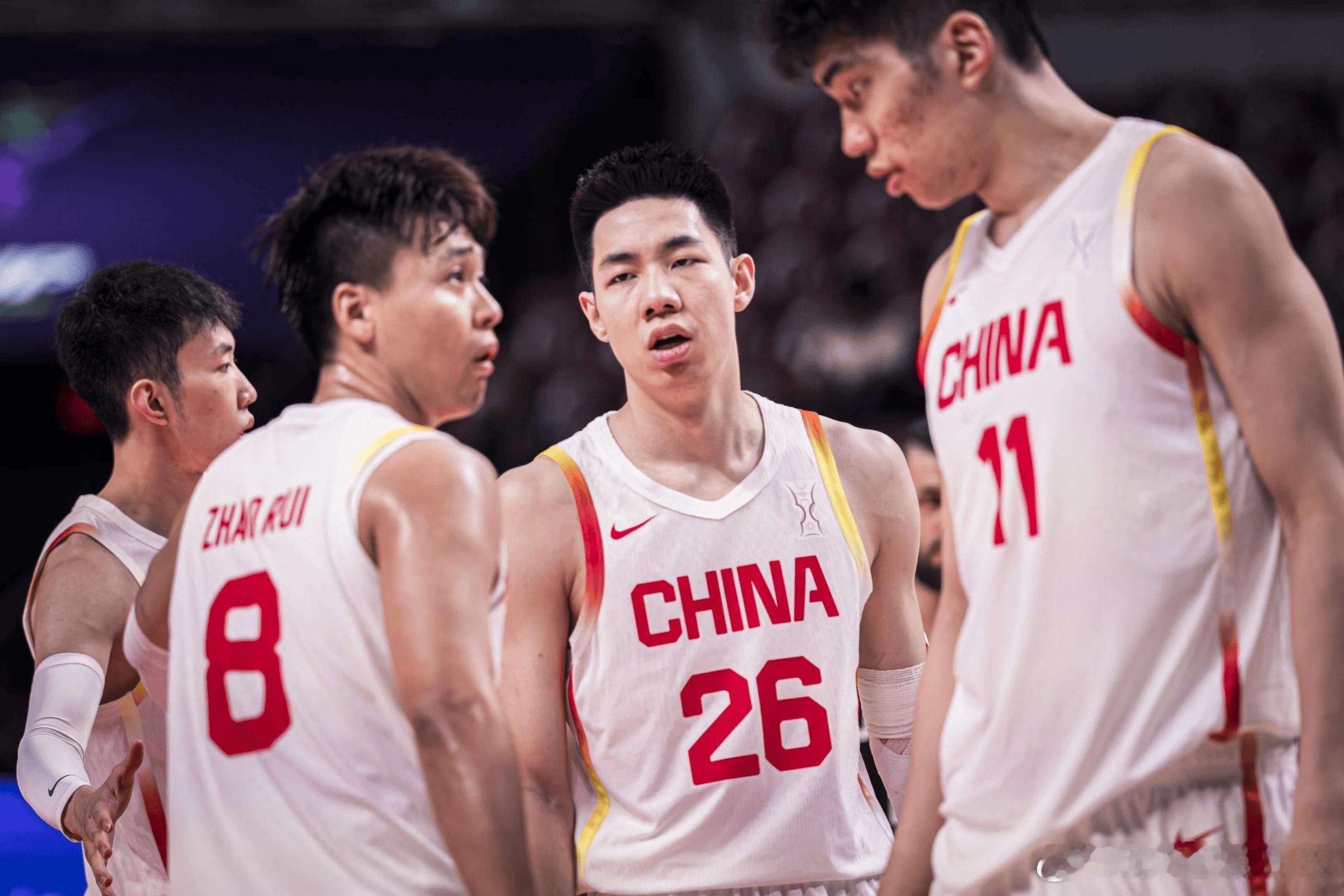 战胜约旦后，中国男篮时隔10年再次以亚洲杯小组头名出线。他们8强的对手将是A组第