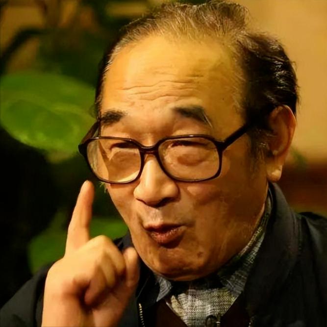 演员，严顺开说，中学的时候，我就是文艺骨干，活跃的很，考上戏，我觉得十拿九稳的，