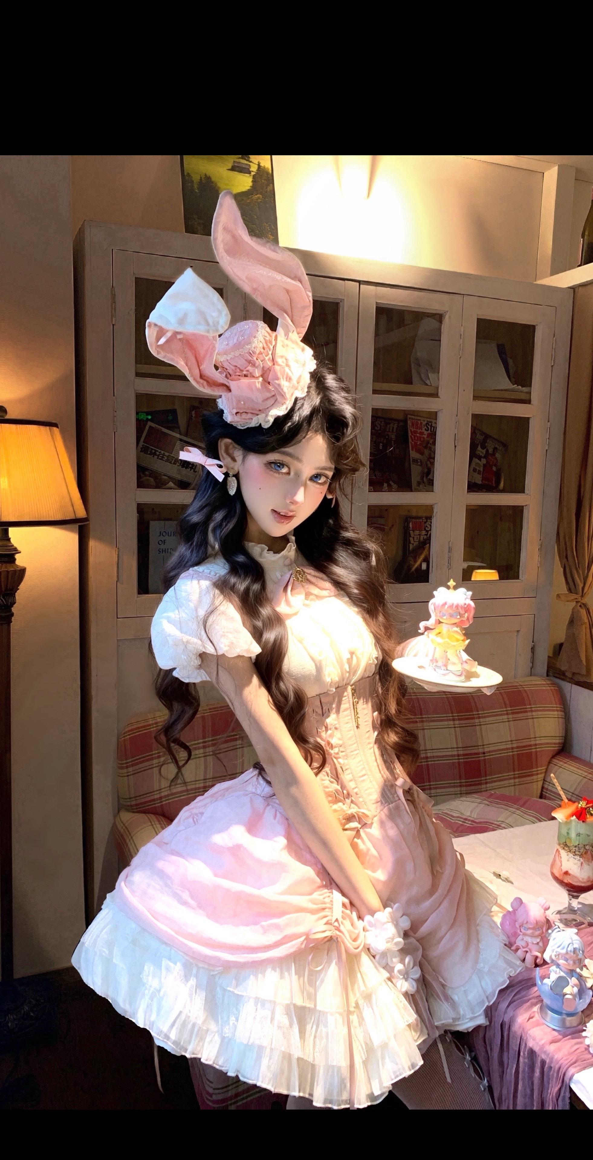 爱丽丝 你又掉进兔子洞了？