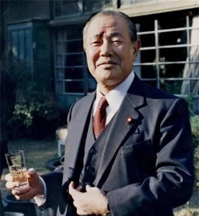 现在日本最怕中国什么，最怕的就是在中国全部清查清除所有渗透人员，不能说全部，如大