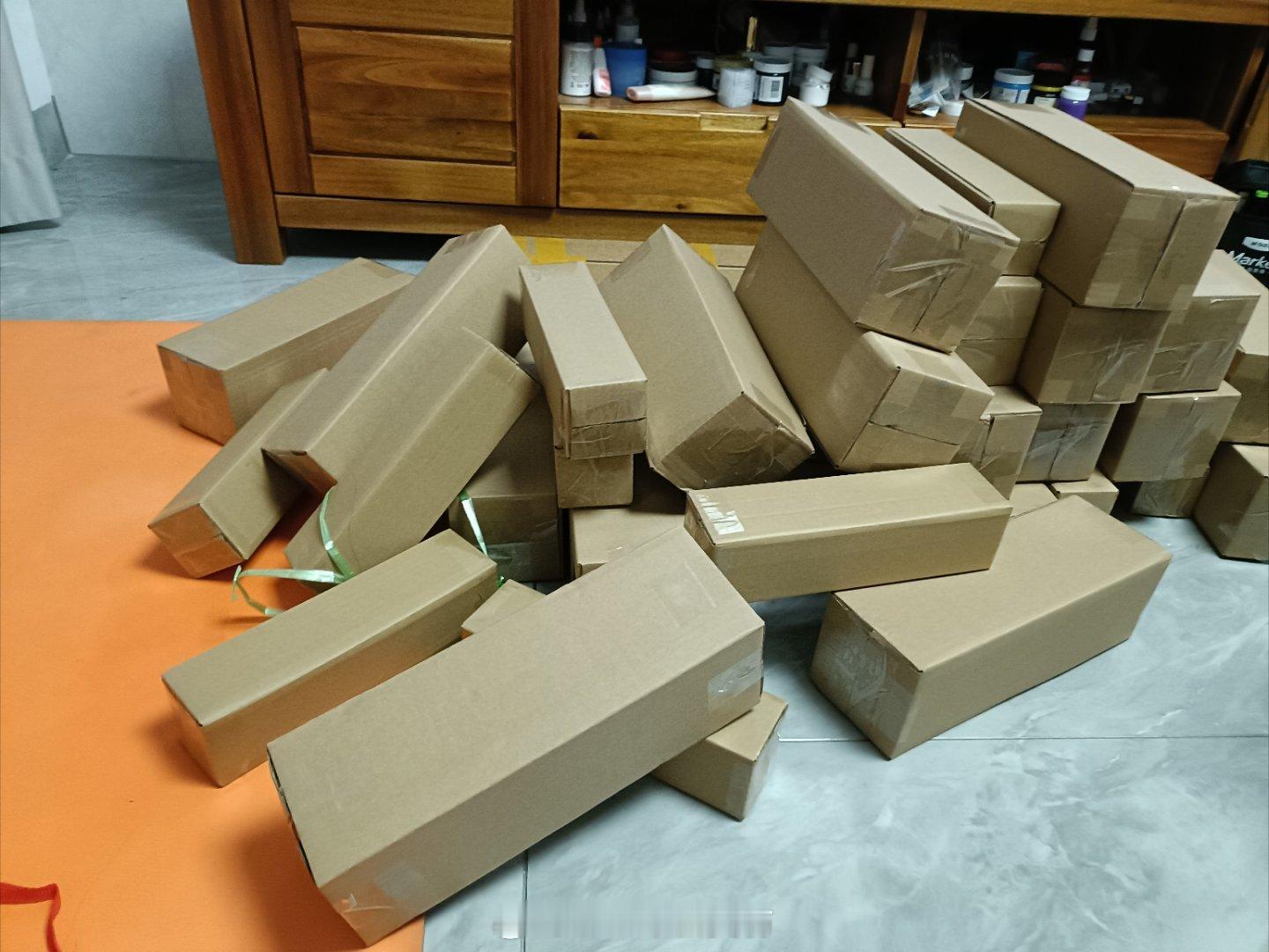 又开始折盒子地狱了…不过这次是做布景道具 ​​​