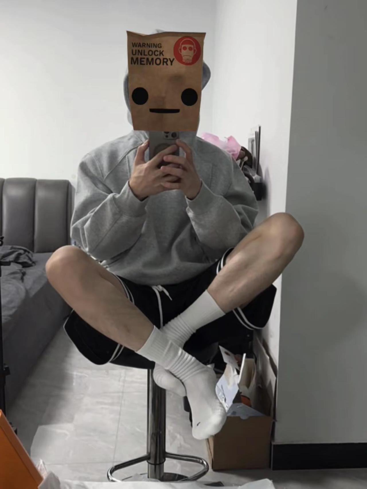 爱穿卫衣