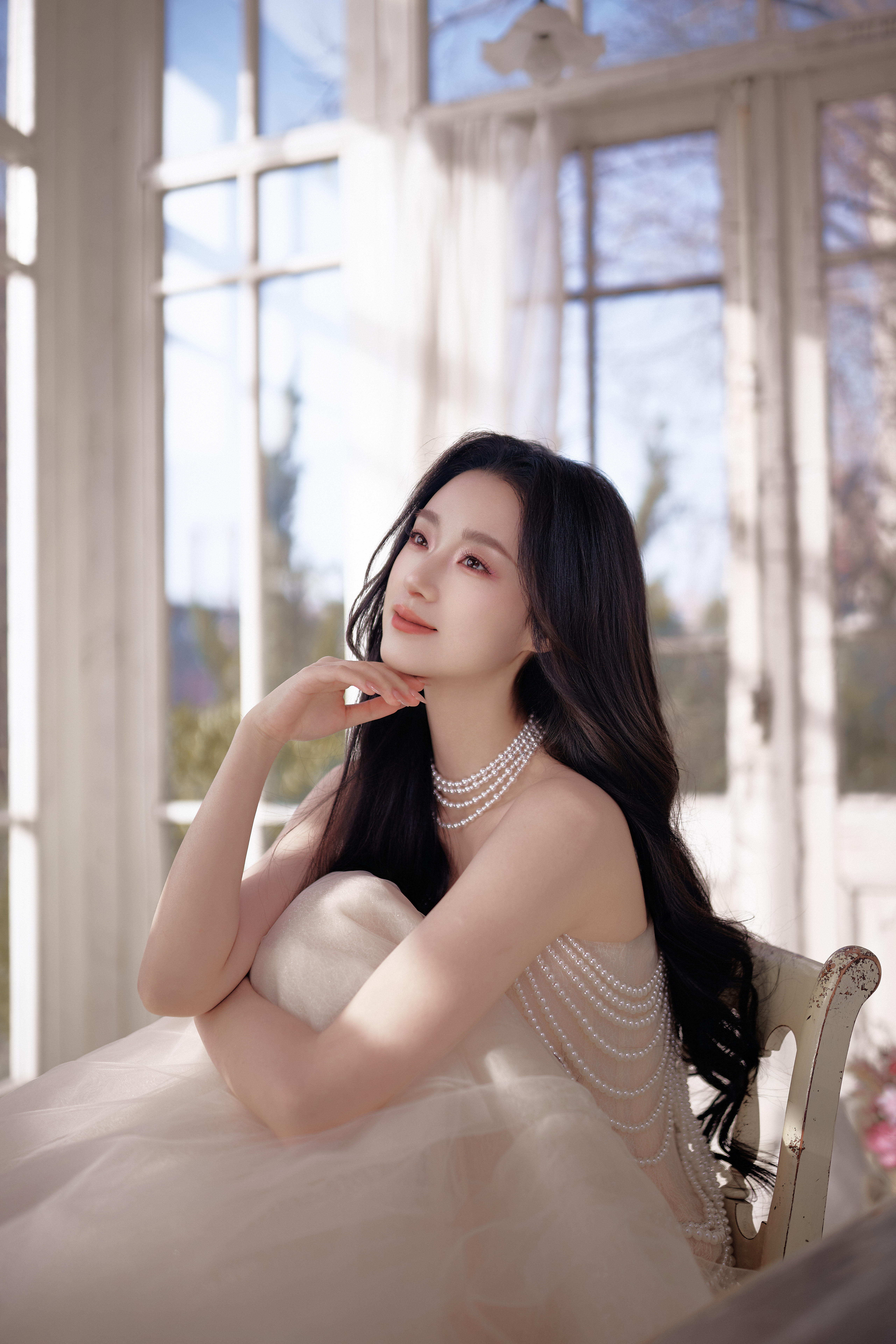 愿你如风，自在轻盈；愿你如星，闪耀光芒。生日快乐，王小亿！感谢你用精彩的演绎为我