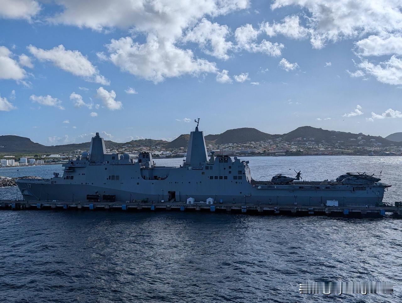 🇺🇸美国海军“圣安东尼奥”号登陆艇（LPD 17）于2026年2月22日抵达