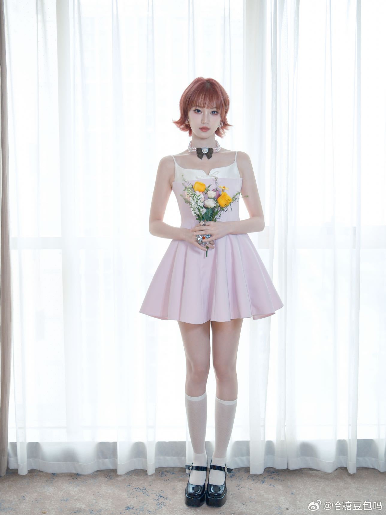 黄灿灿问范玮琪有版权吗 谁懂啊！黄灿灿在节目上问范玮琪“有版权吗”，紧跟时事的贴