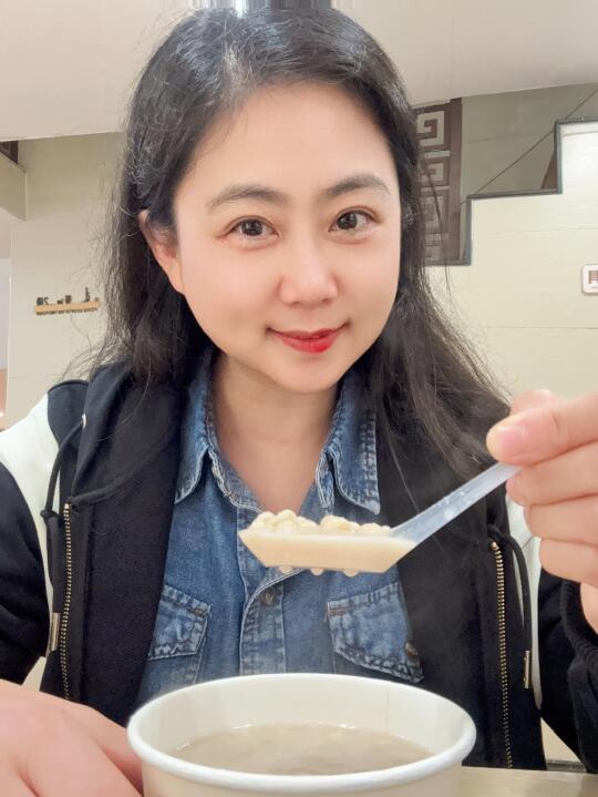 去厦门吃花生汤这家店有80年历史