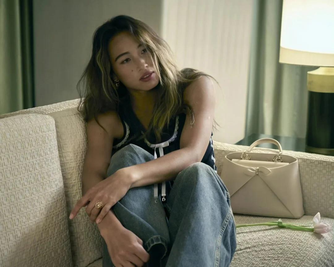 郑钦文更新社媒
郑钦文 时髦主理人 郑钦文 时尚达人 Dior时尚表现力