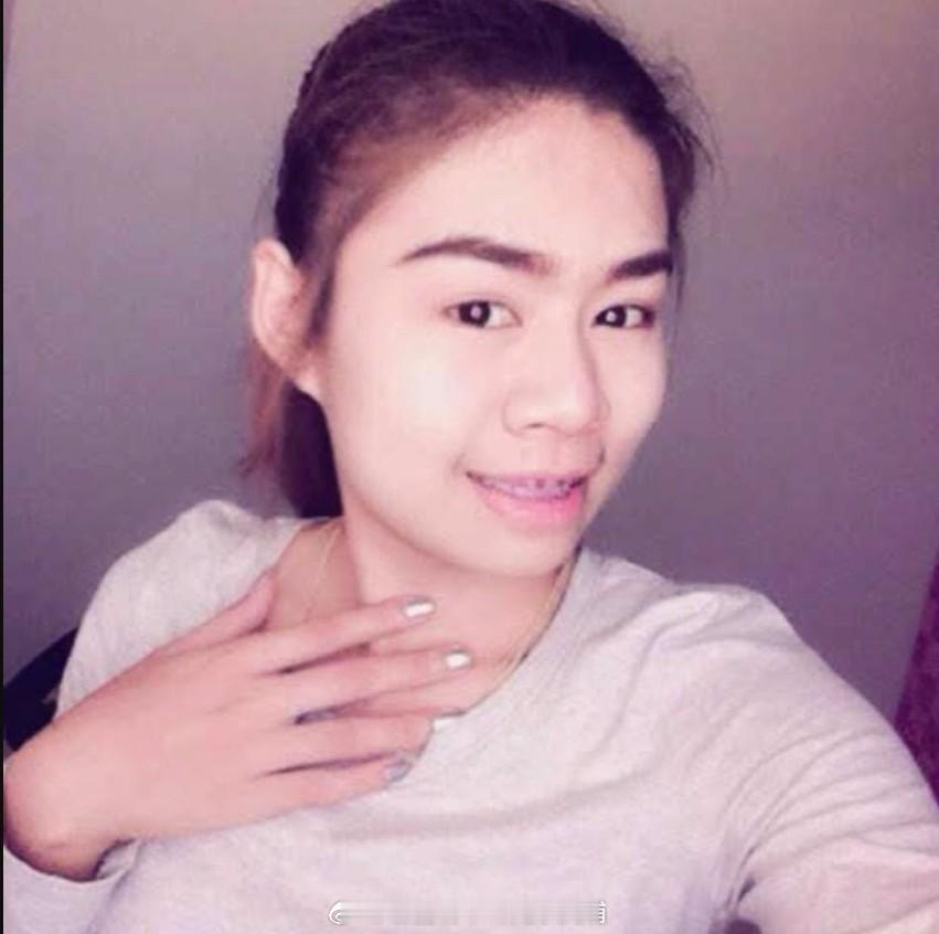 王室王室泰国王室奥拉侬 2026年4月23日，中国功德仪式上的小主们：奥拉侬巴帕