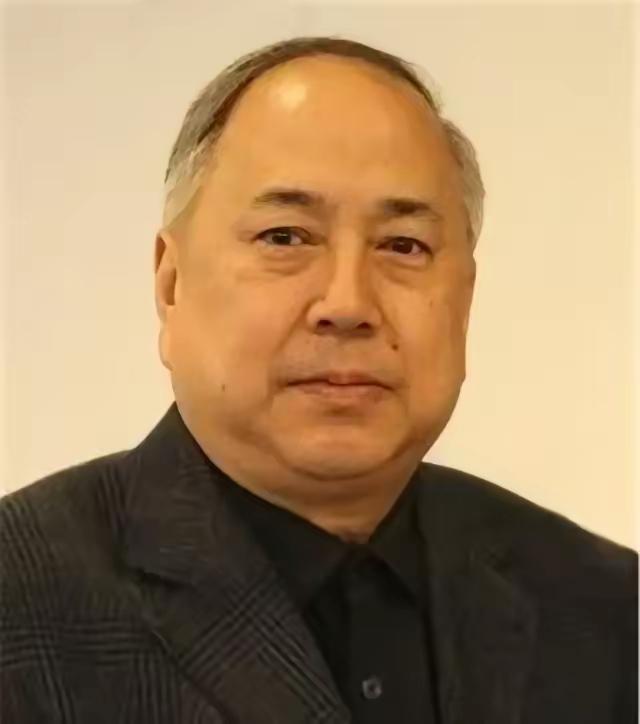 钱学森的儿子钱永刚，一生中两次辍学，初中数学考30分，高中没念完就另谋出路，而父