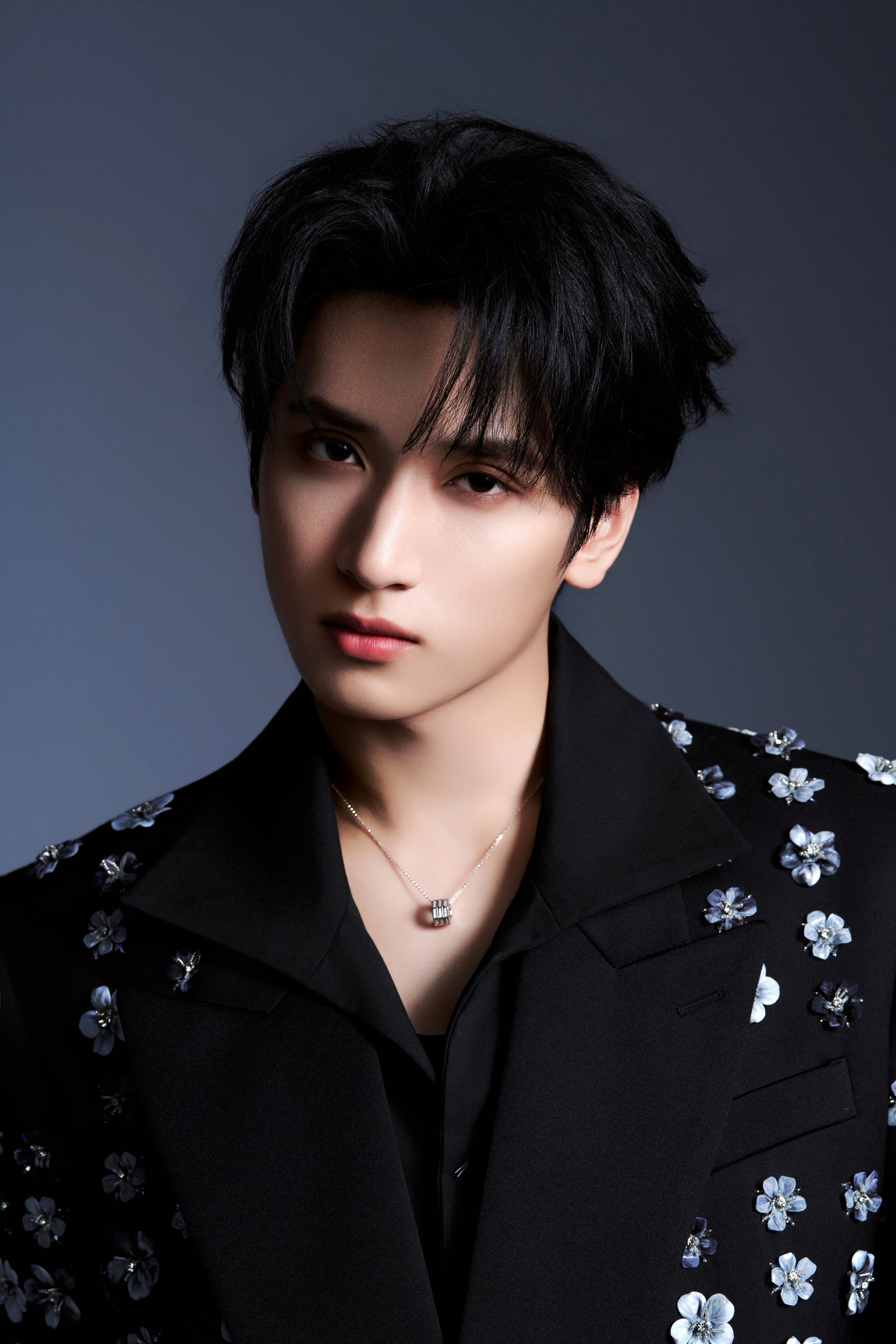 P1的眼神…侵略性极强🚬 