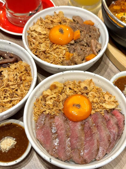 唯一缺点👉只有曼谷🇹🇭才能吃到。。。。。。。。。