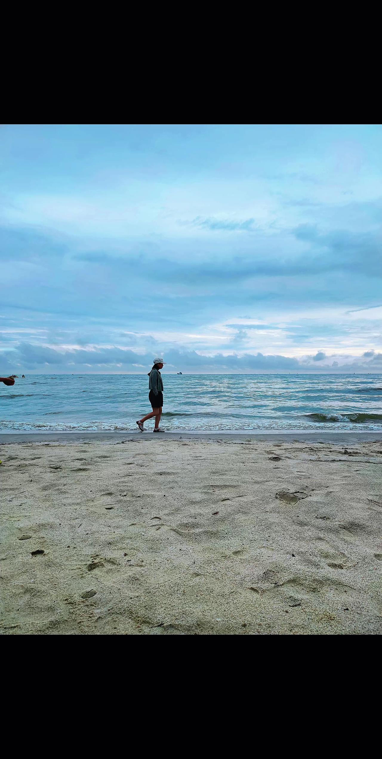 最近喜欢上了这部剧，告诉我们要为爱执着，也要有维护我们爱的能力，更要有让自己自愈