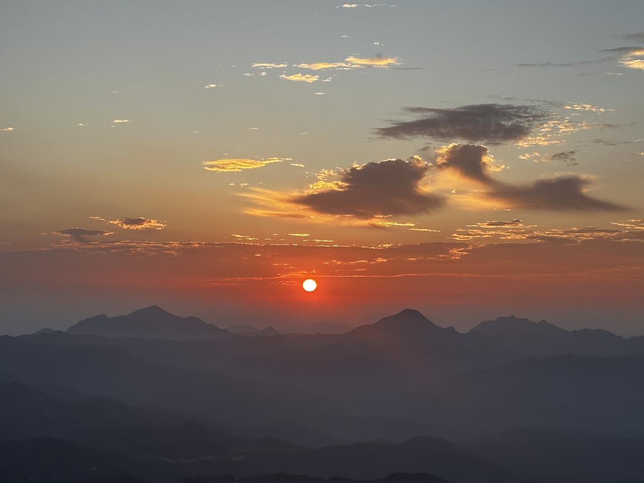 日出🌅