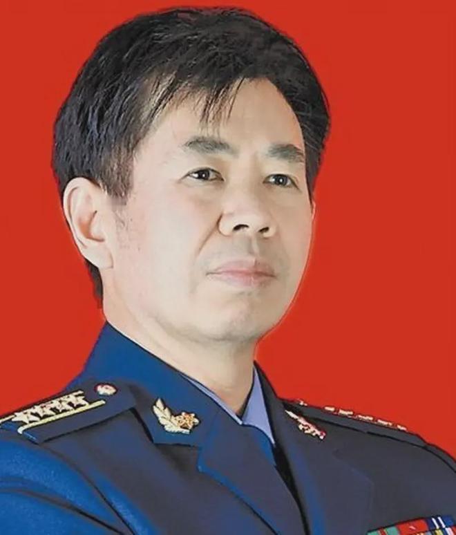 戴旭大校说：“日本复活军国主义从投降后第二天就开始了！”
 
戴旭的揭秘揭开了一