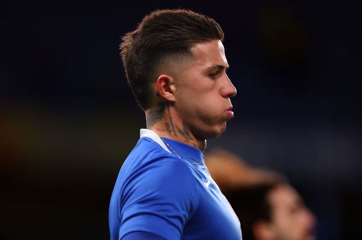 切尔西跟队记者Bobby Vincent发文，谈到了阿根廷中场恩佐-费尔南德斯的