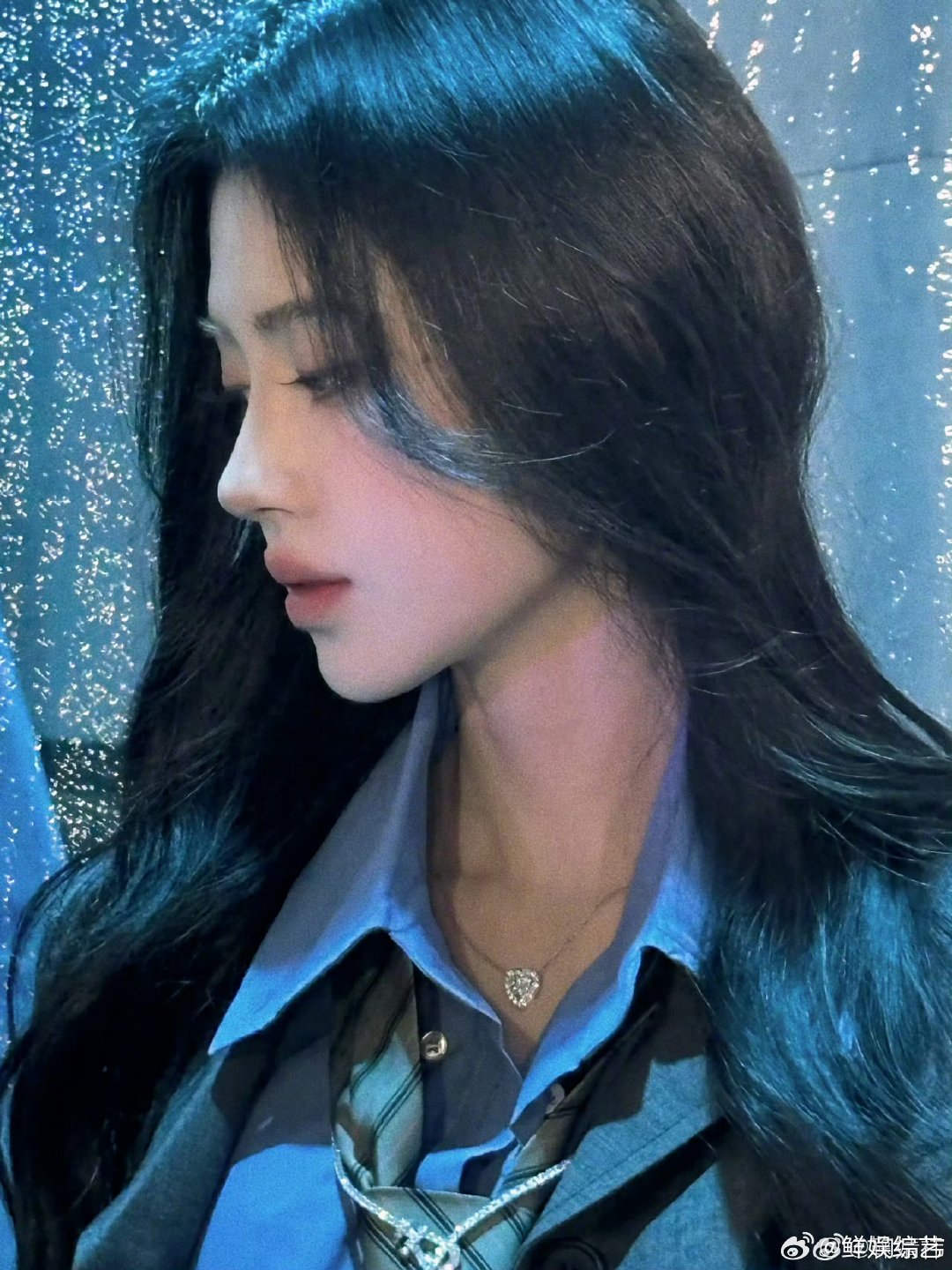 鞠婧祎露芜衣角色曲鞠婧祎献唱露芜衣角色曲 从旋律到歌词都戳心，鞠婧祎的声线完美贴