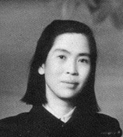 长征胜利后，周恩来坦率向毛泽东说明一件事，毛主席听后愤然表示要当面质问贺子珍！