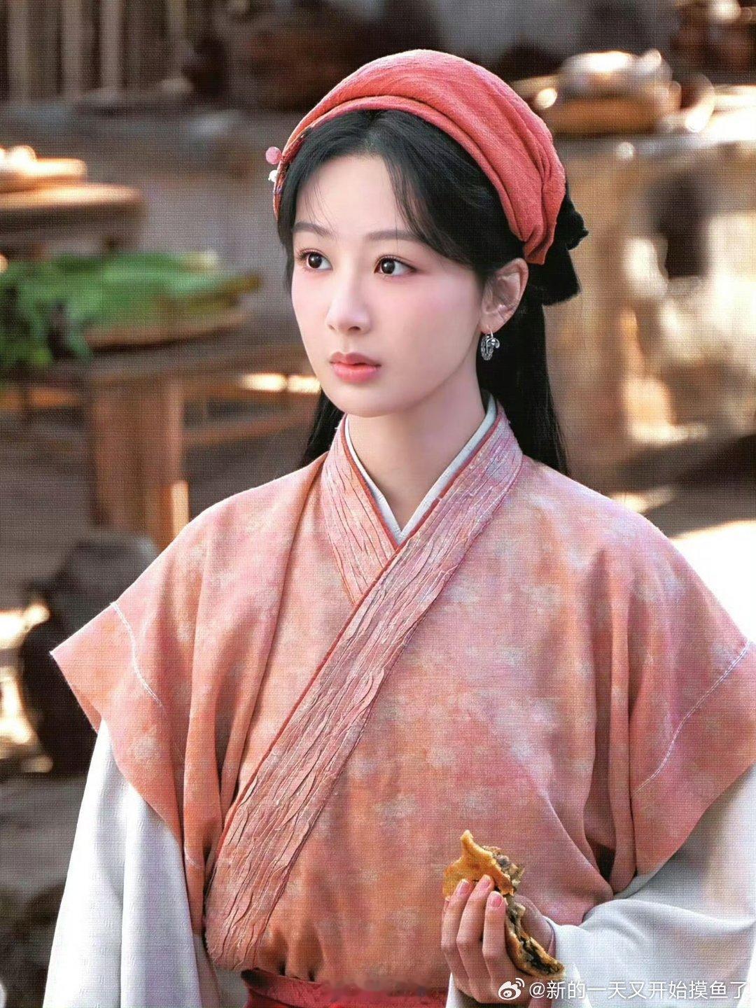 杨紫角色李祯热度破5亿杨紫的演技和选剧本的眼光再次证明。 