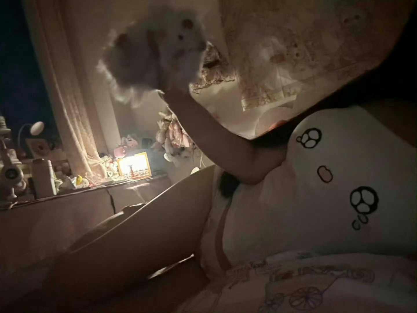 异地恋总是让人患得患失 ​​​[掌宝哭泣]  ​​​