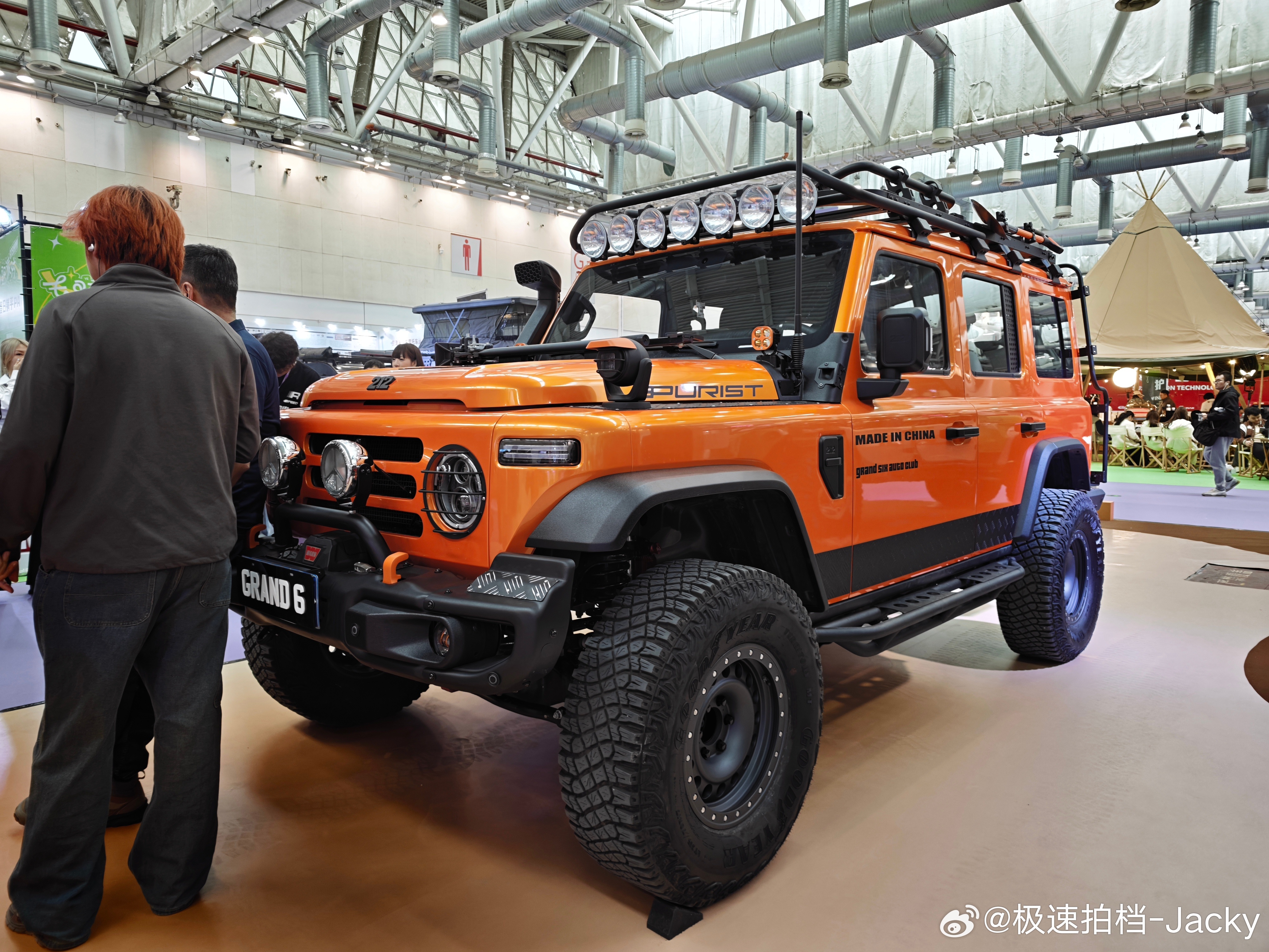 212 改完还挺帅的，尤其是改这台 