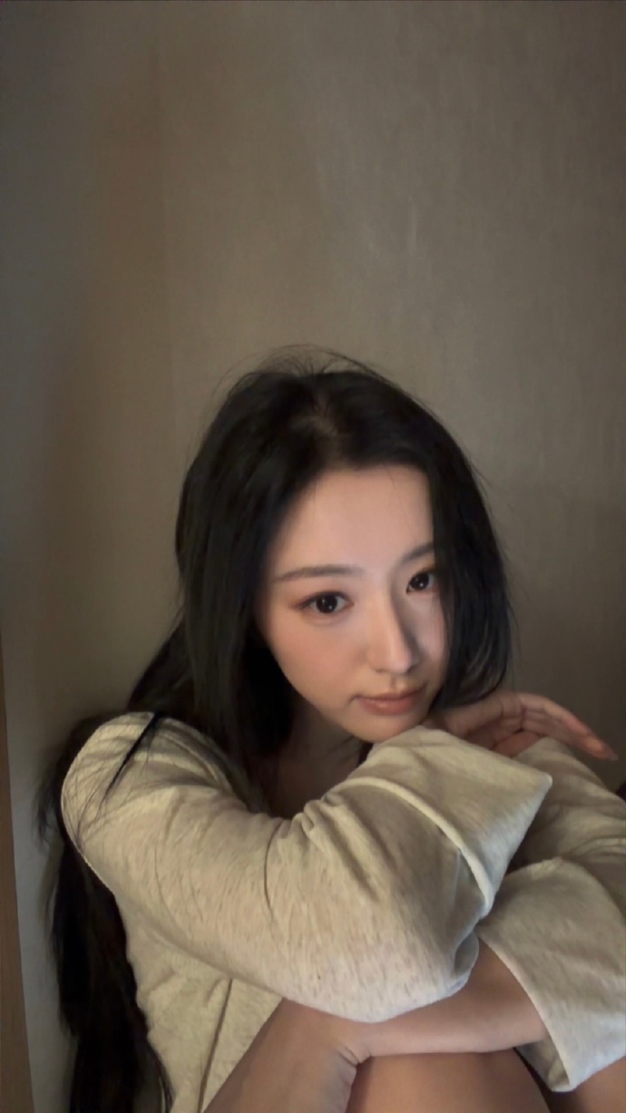 包上恩又来给我的头像库上新图了 