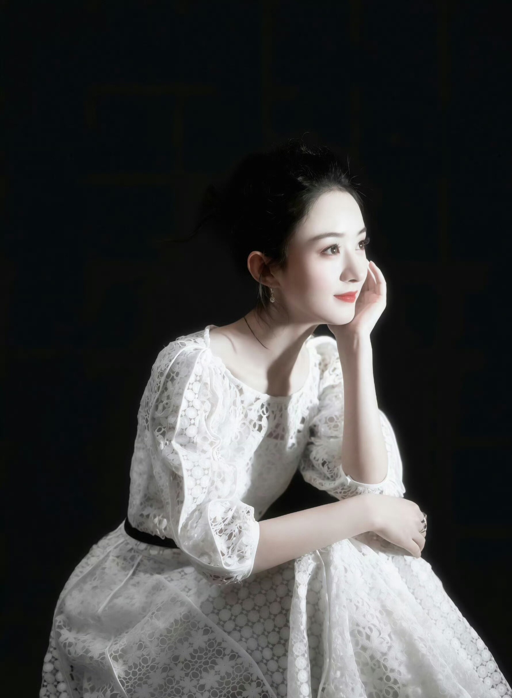 网传金鹰奖最佳女主角提名已确定 赵丽颖和迪丽热巴都没入围 