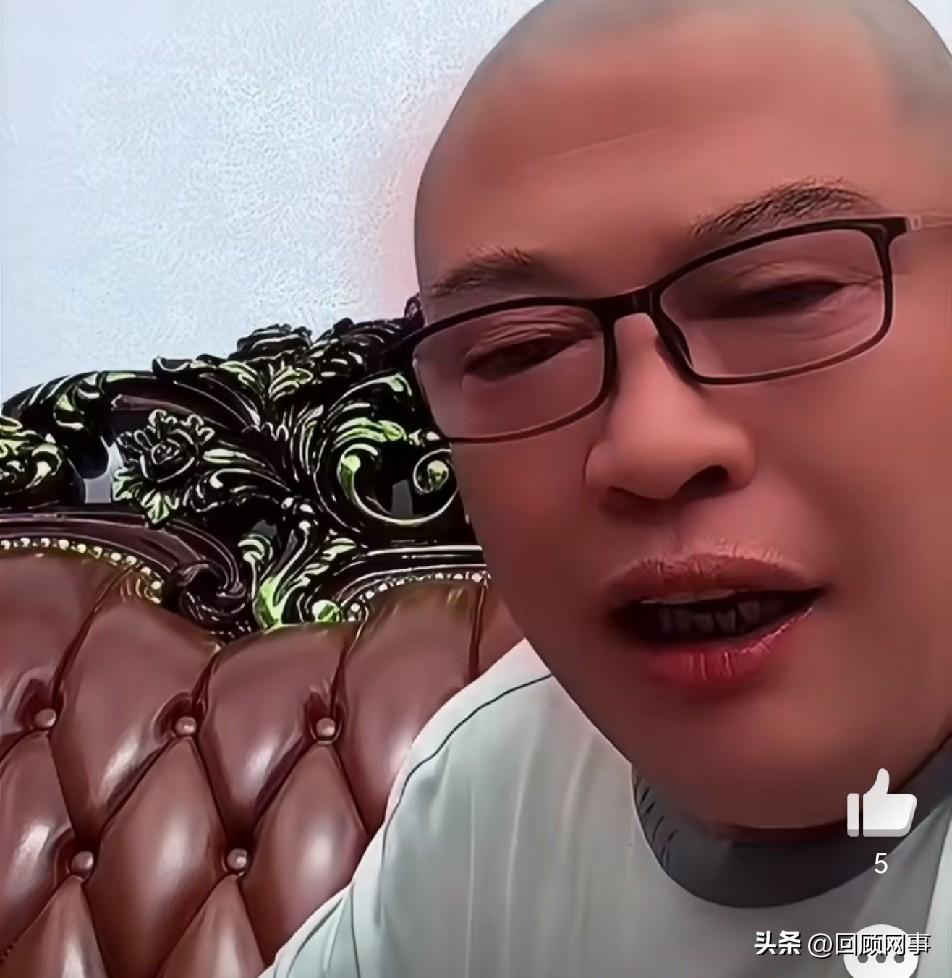 二驴爸深夜开播怒怼海鸭蛋想挣钱挣疯了！没有我二驴不定在哪个饭店刷碗呢！

   