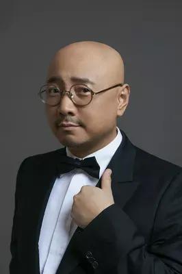 徐峥这胆子也太大了！
拍《囧妈》直接网播，院线老板集体骂他“叛徒”，
他回应：“