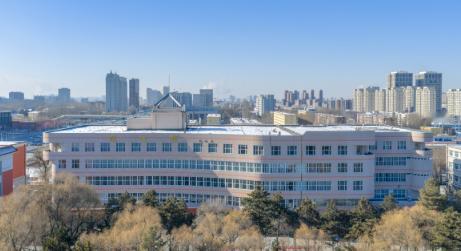 一、2026年多少分能上？看完心里有数
首先说最实在的问题——分数。
如果你是黑