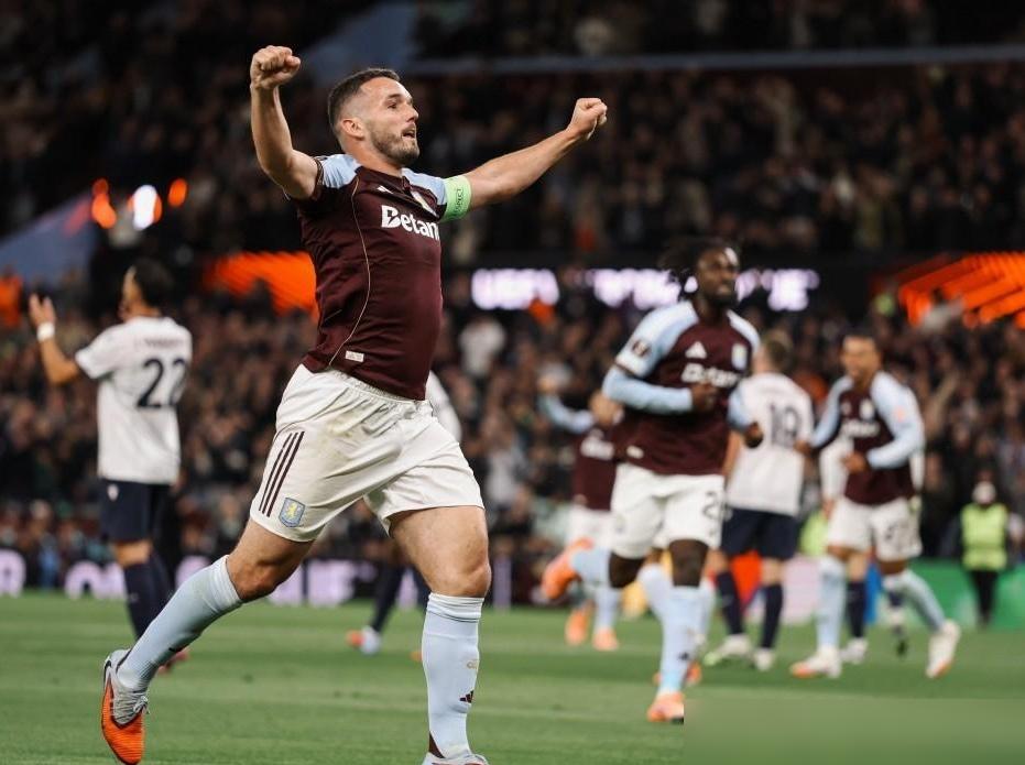 别猜比分了。博洛尼亚已经焊死在输球位。
主力门将斯科鲁普斯基，左腿股二头肌撕裂